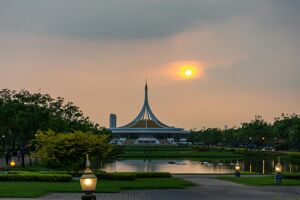 Laos Travel Tips Guide: Cultural Insights, Costs & Eco-Tours